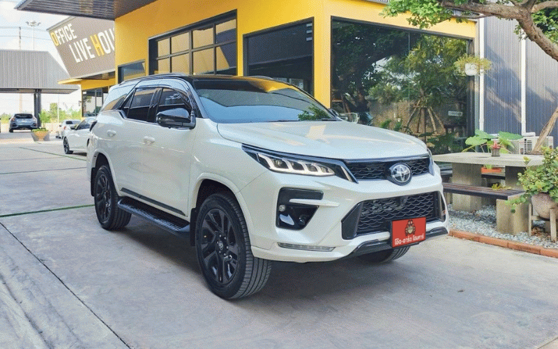 2022 Toyota Fortuner 2.8 GR SPORT 4WD