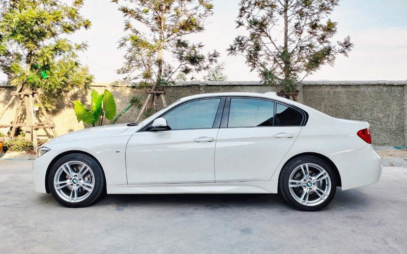 ภาพ3 บีเอ็มดับบลิว ซีรีส์ 3 320D M SPORT ปี 2016