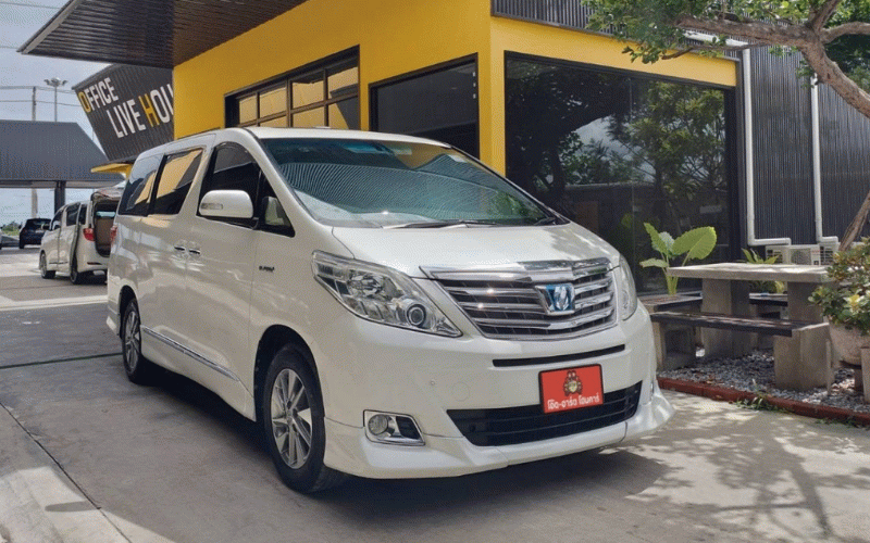 2012 Toyota Alphard 2.4 E-Four Hybrid