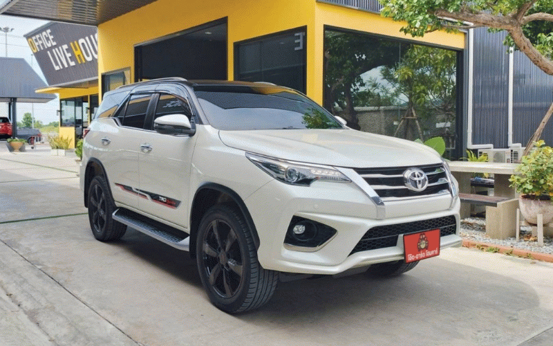 ภาพ2 โตโยต้า ฟอร์จูนเนอร์ 2.8 TRD 2WD ปี 2018