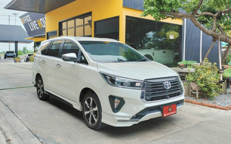 2021 Toyota Innova CRYSTA 2.8 PREMIUM