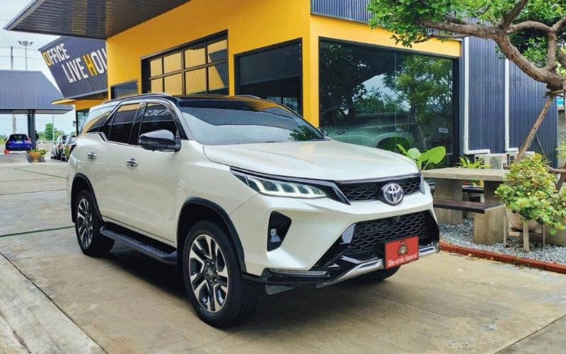 2022 Toyota Fortuner 2.4 REGENDER 4WD